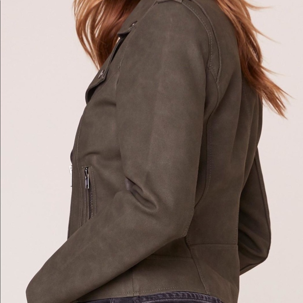 🌼BB Dakota Vegan leather jacket🌼 - Picture 3 of 8